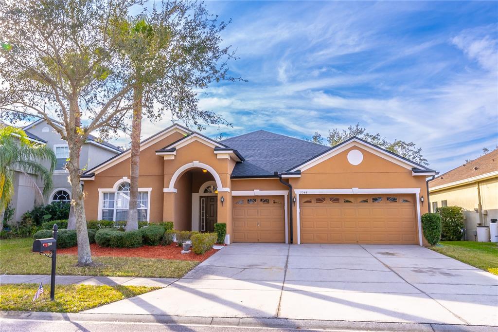 2048 GLORIA OAK COURT