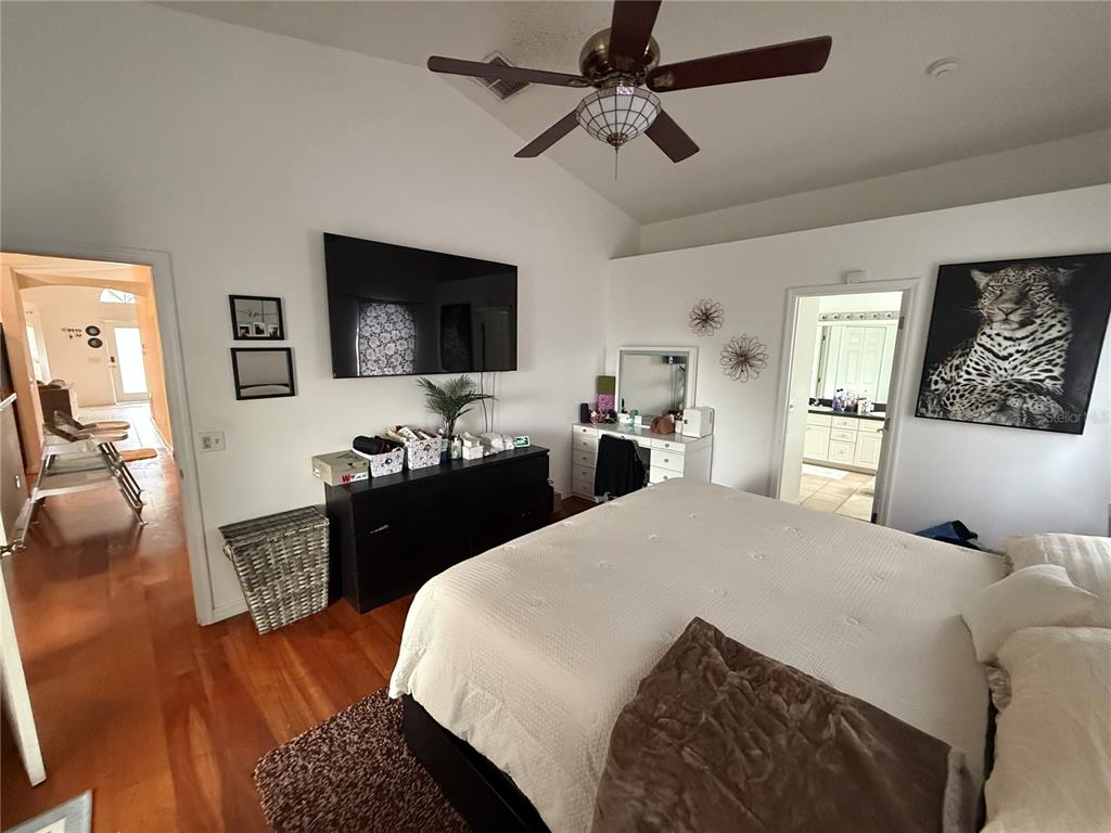 1808 OLIVIA CIRCLE, APOPKA, FL — photo 2 of 4