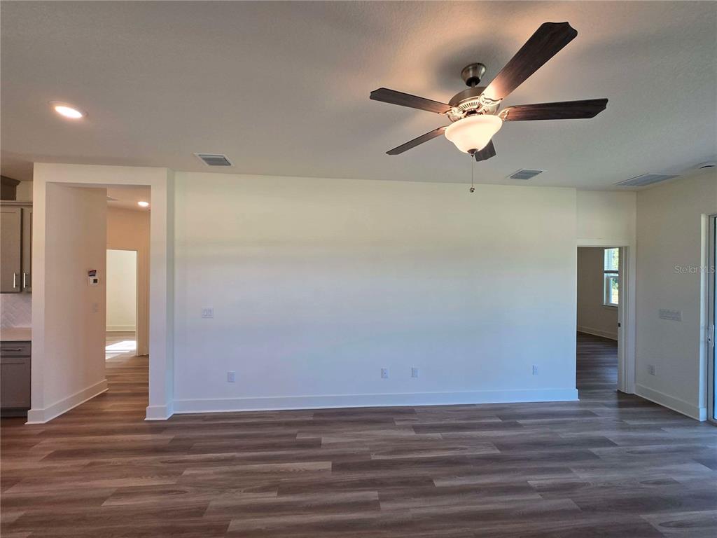 3808 DAYBREAK RUN LOOP, SPRING HILL, FL — photo 4 of 14