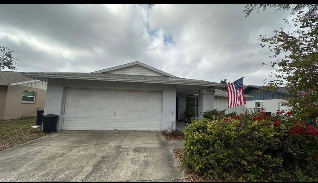 2380 TIMBERCREST CIRCLE W