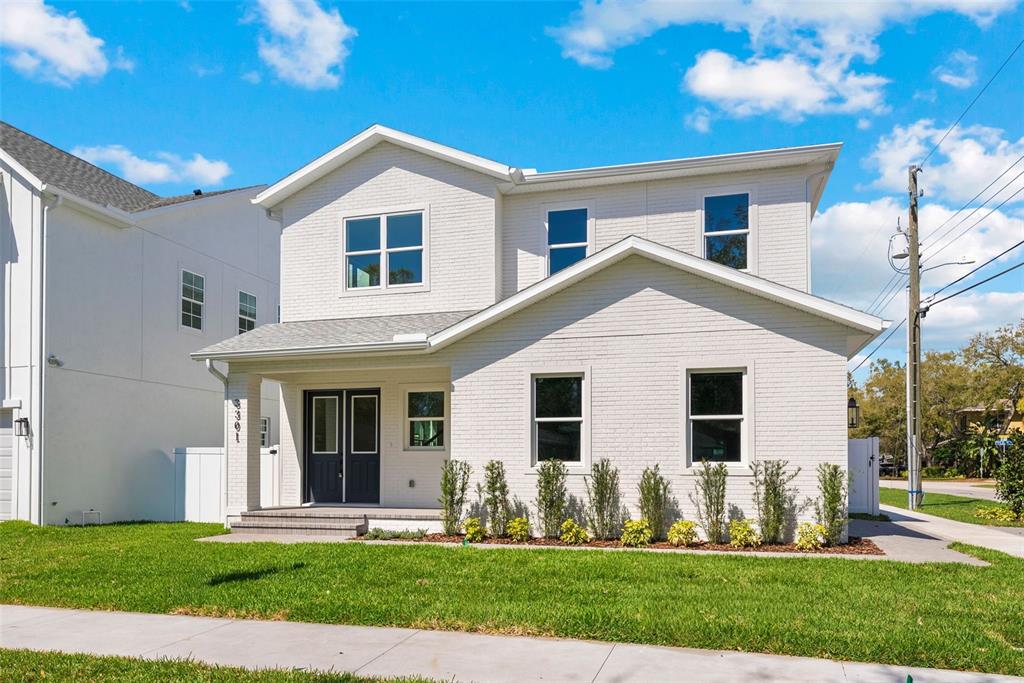 3301 W IOWA