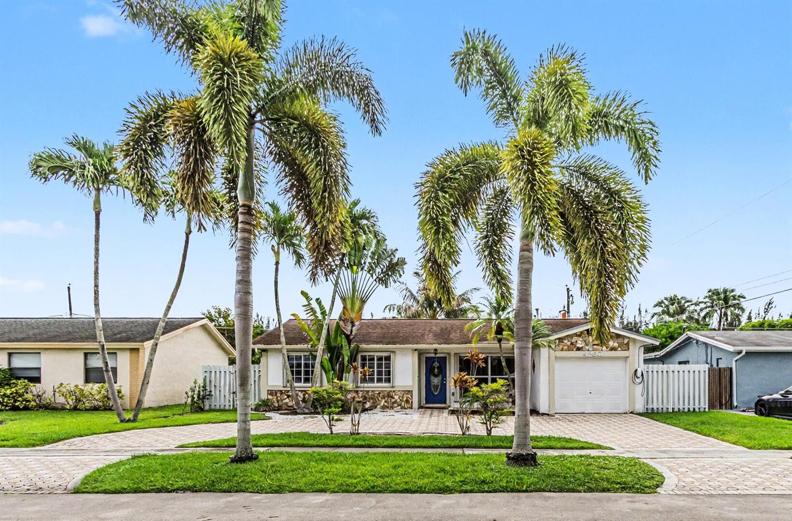 4560 NW 113th Terrace, Sunrise FL 33323