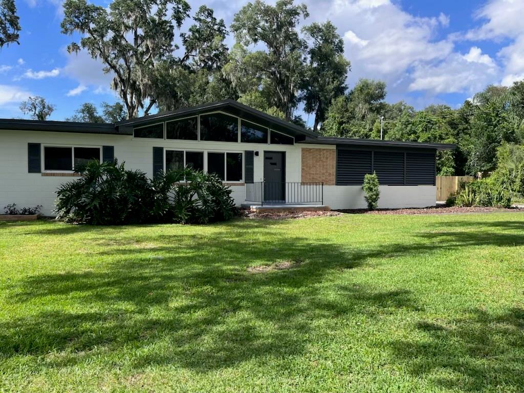 2215 LAKE RUBY ROAD