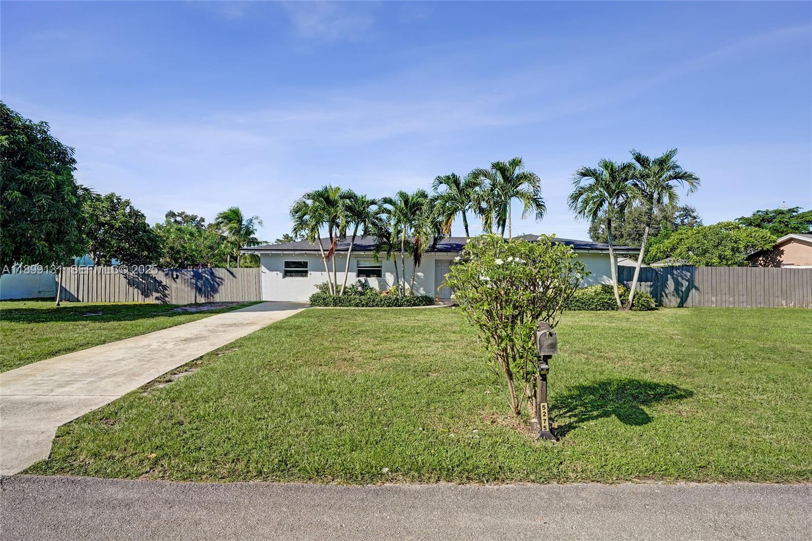 5275 S Cleveland Rd, Delray Beach FL 33484
