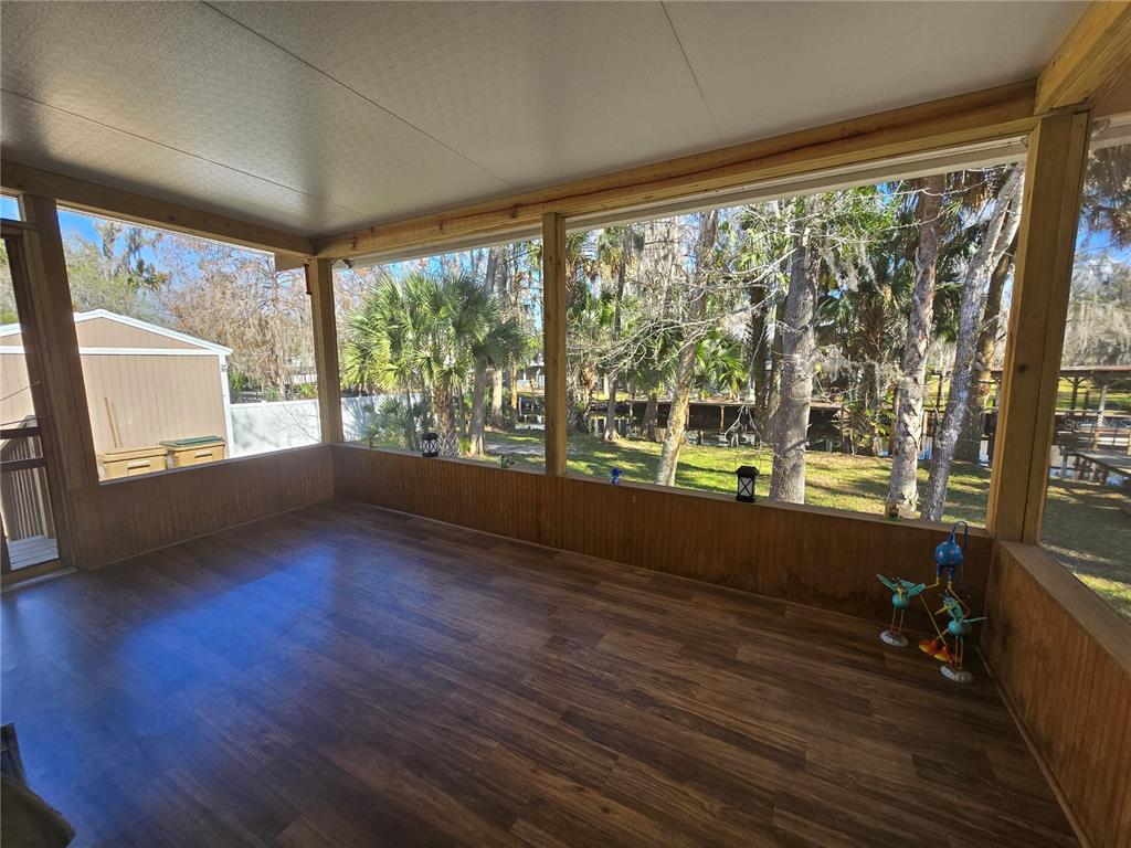 56290 CHERRY TREE ROAD, ASTOR, FL — photo 3 of 27