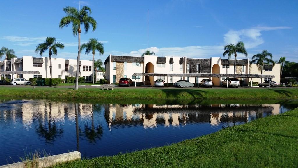 221 FERNWOOD CIRCLE UNIT 221