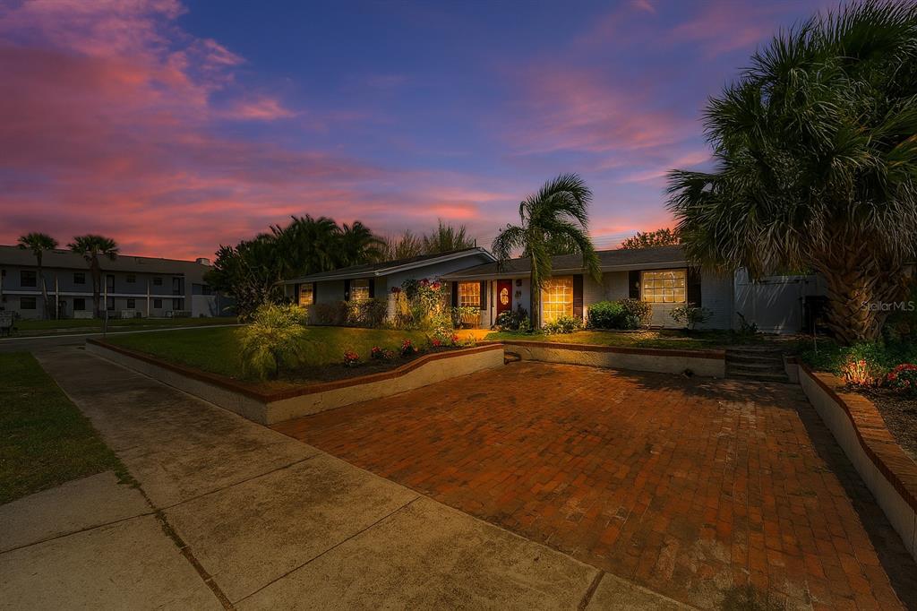 2801 PLAZA TERRACE DRIVE