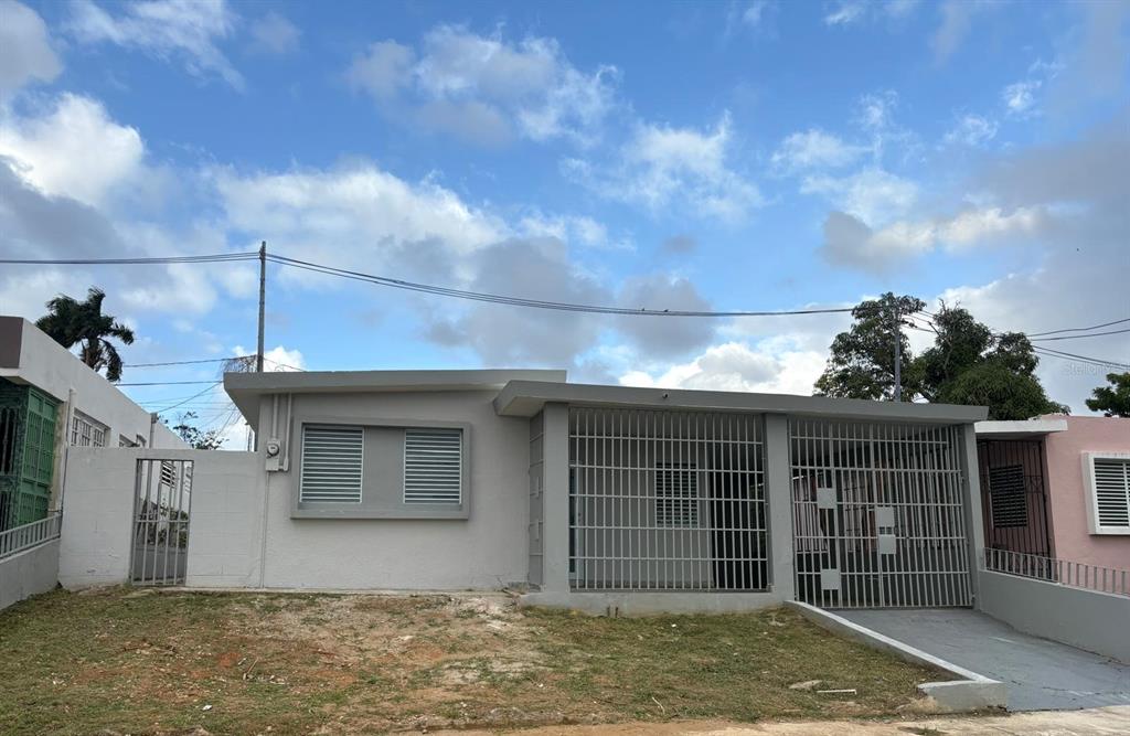 AA-8 L CALLE ANA