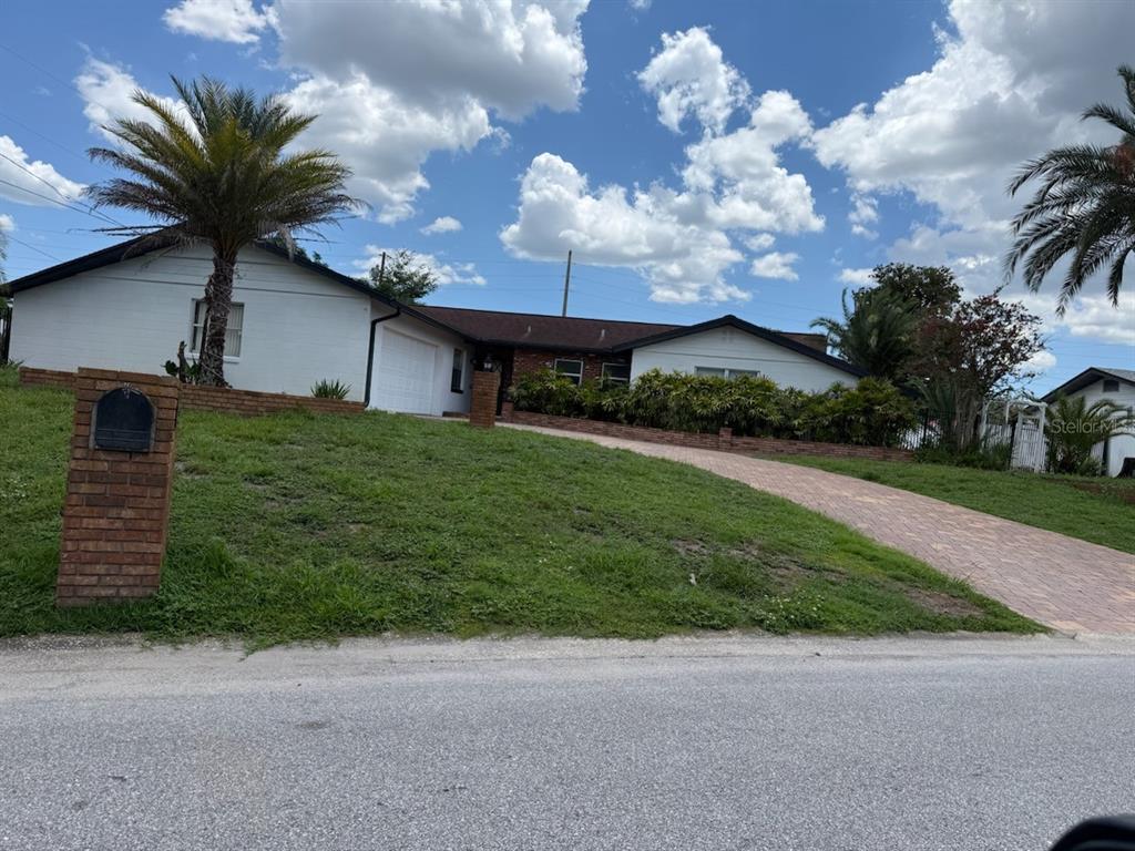 2826 AMBERGATE ROAD