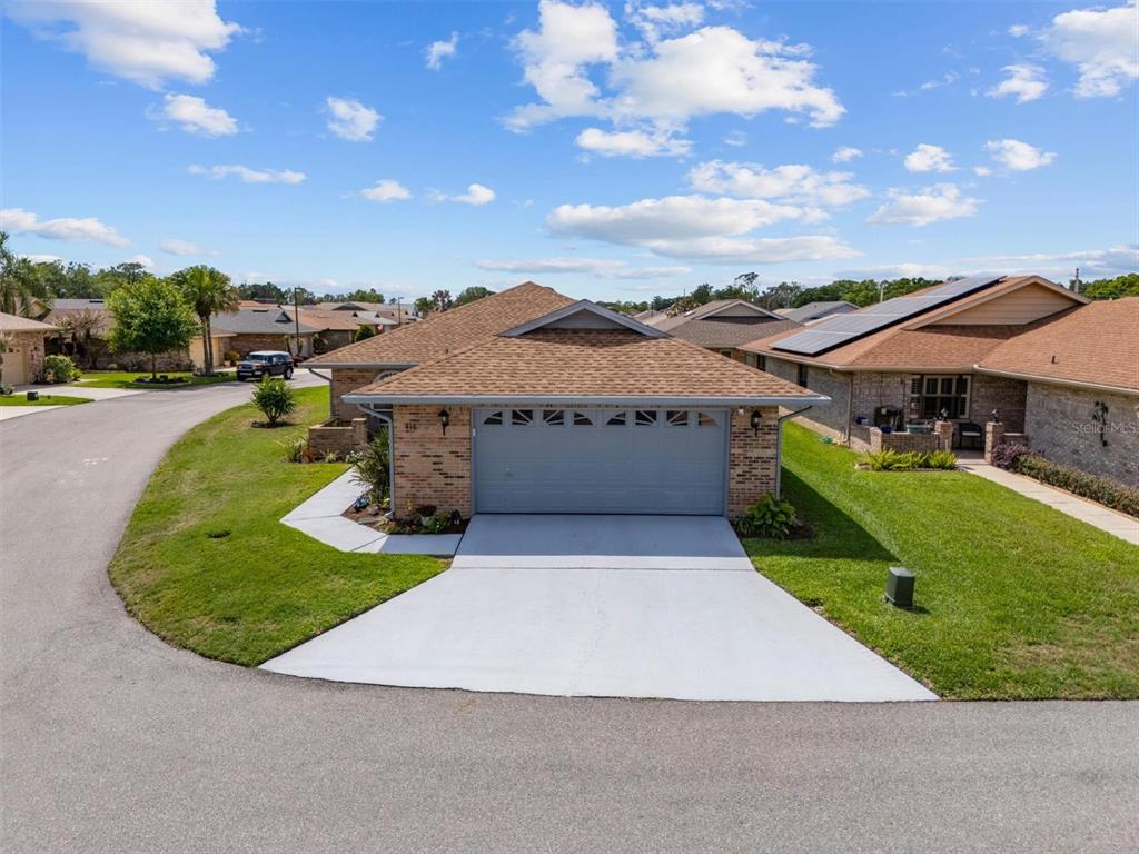 416 BARBADOS CIRCLE, LAKELAND, FL — photo 2 of 30