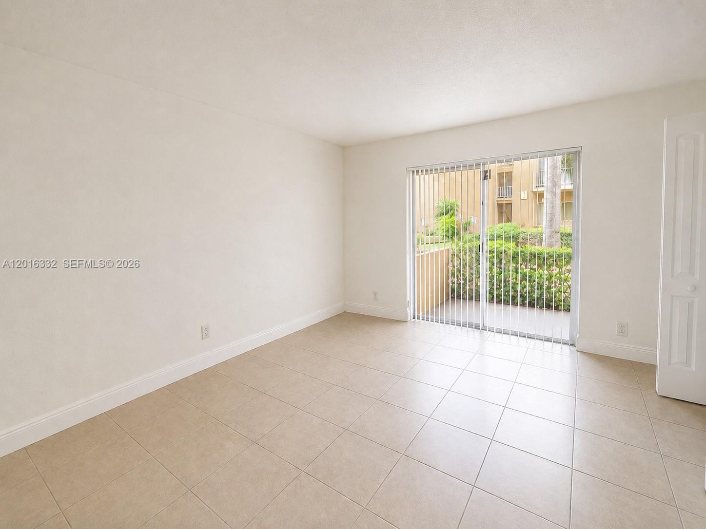 17911 NW 68th Ave # M201, Hialeah FL 33015