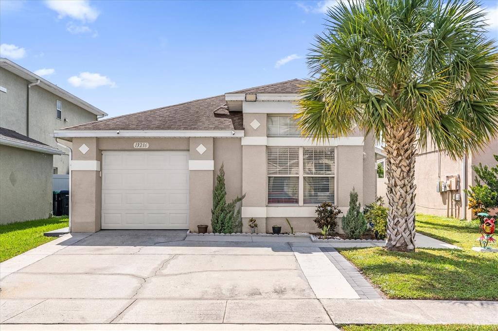 13216 GREENPOINTE DRIVE