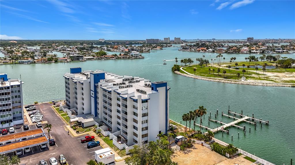 450 TREASURE ISLAND CAUSEWAY UNIT 111