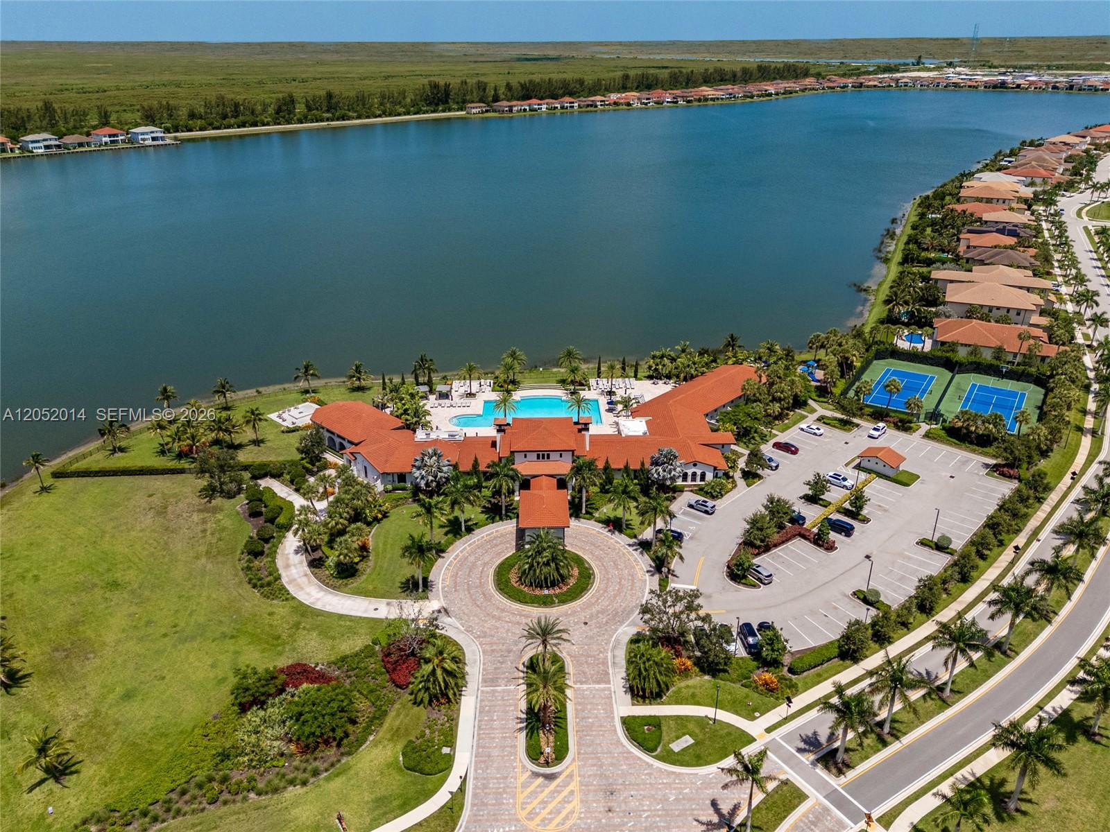 12835 Bayside Ct, Parkland FL 33076