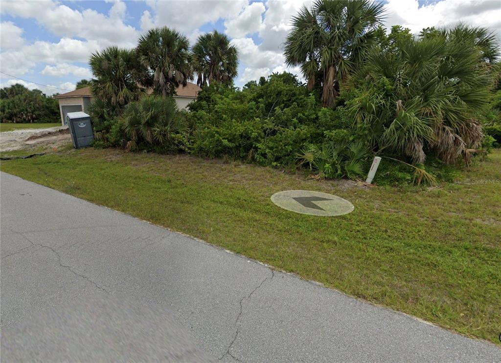 146 SPRING DRIVE, ROTONDA WEST, FL — photo 2 of 2