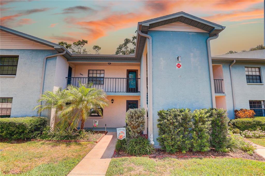 11800 PARK BOULEVARD UNIT 208