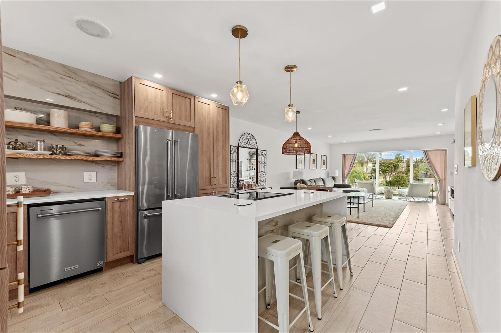 2400 NE 36th Street # 12, Lighthouse Point FL 33064