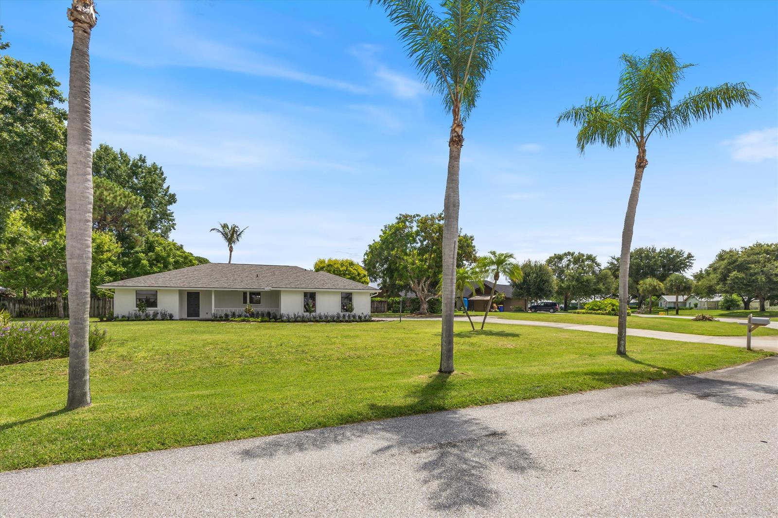 621 NE Town Terrace, Jensen Beach FL 34957