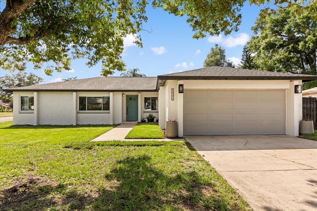 1030 HUNTINGTON COURT