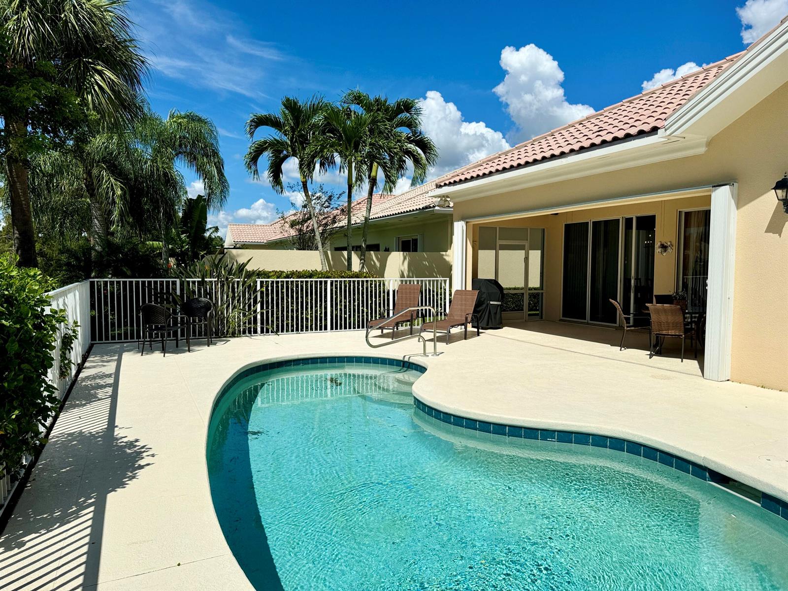 8262 Dominica Place, Wellington FL 33414
