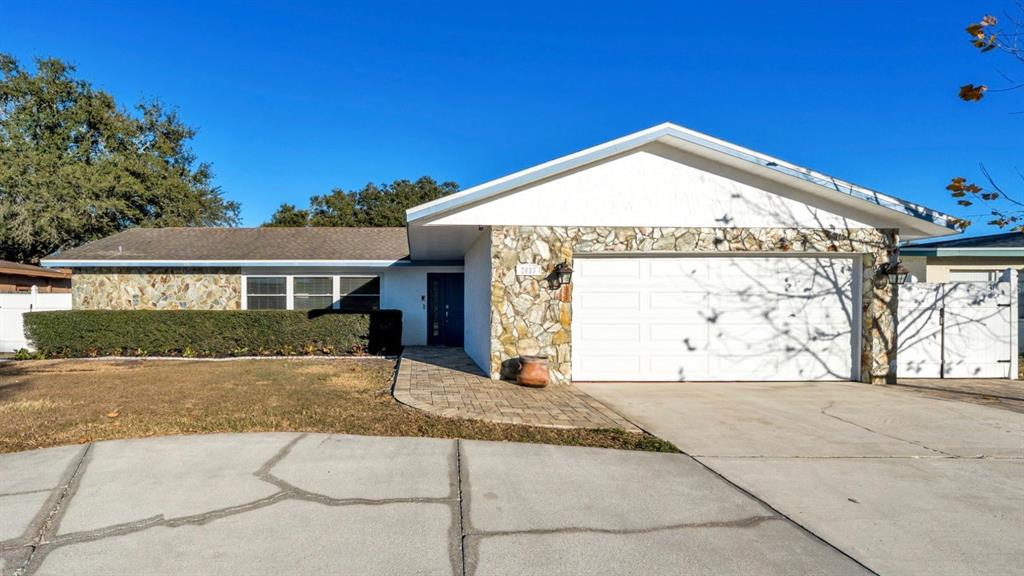 2033 58TH LANE N