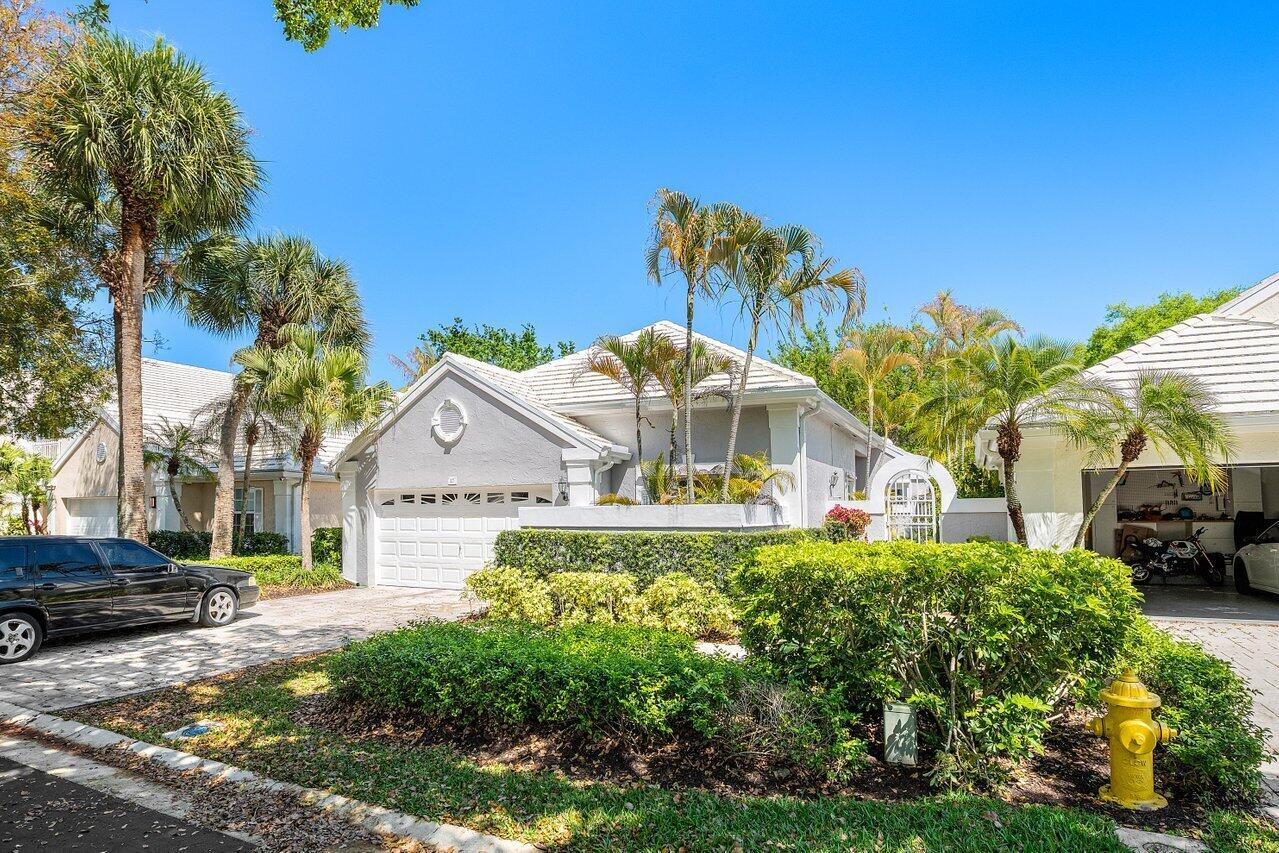 27 Wyndham Lane, Palm Beach Gardens FL 33418