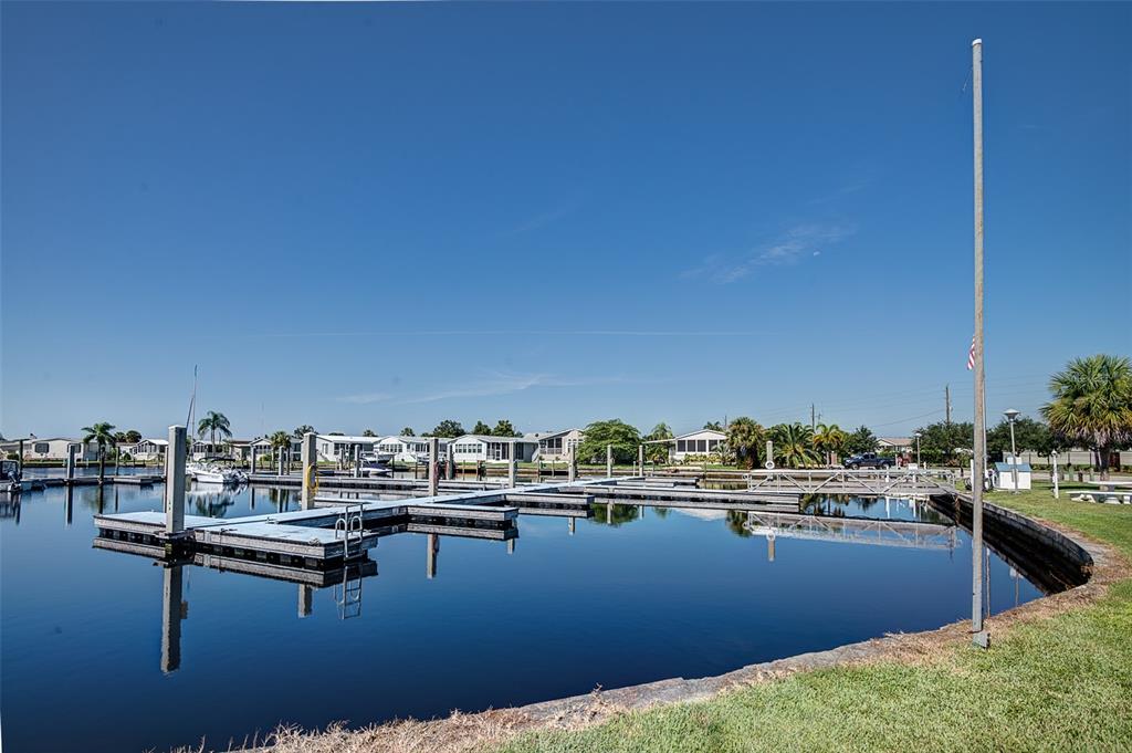 16 FREEMAN AVENUE, PUNTA GORDA, FL — photo 3 of 30