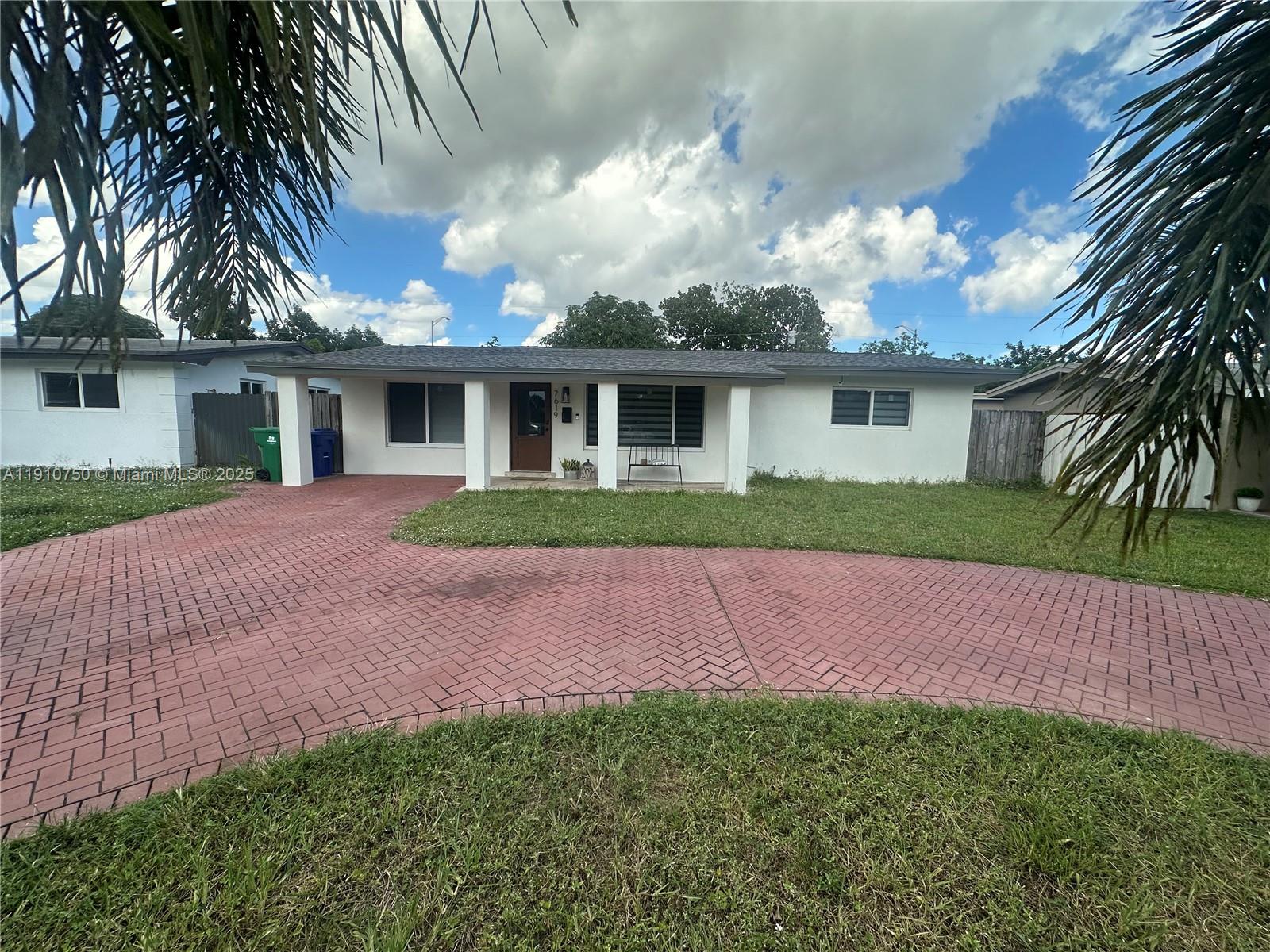 7619 Granada Blvd, Miramar FL 33023