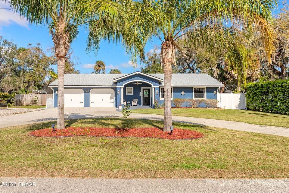 1077 GEORGE ANDERSON STREET