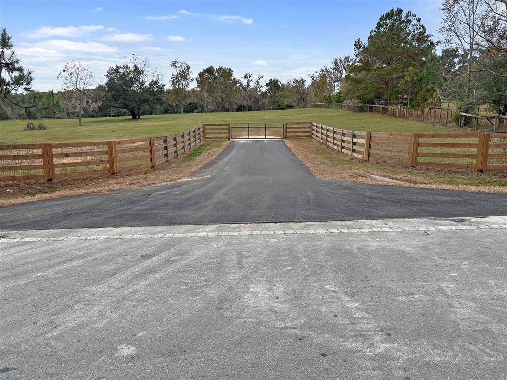 5378 W HIGHWAY 329