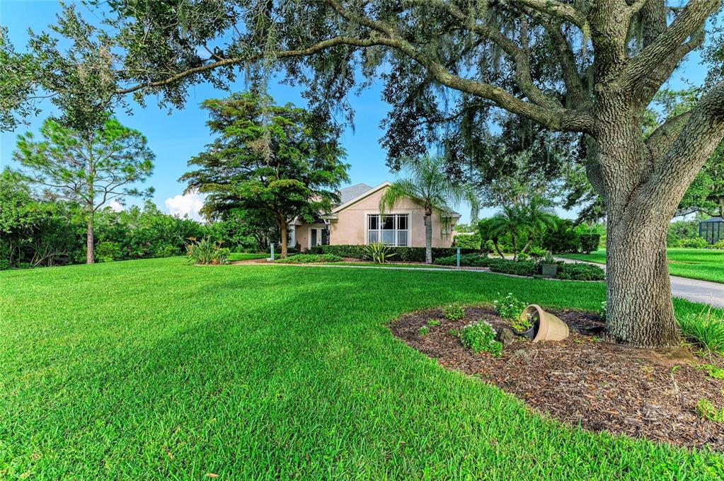 8022 SNOWY EGRET PLACE