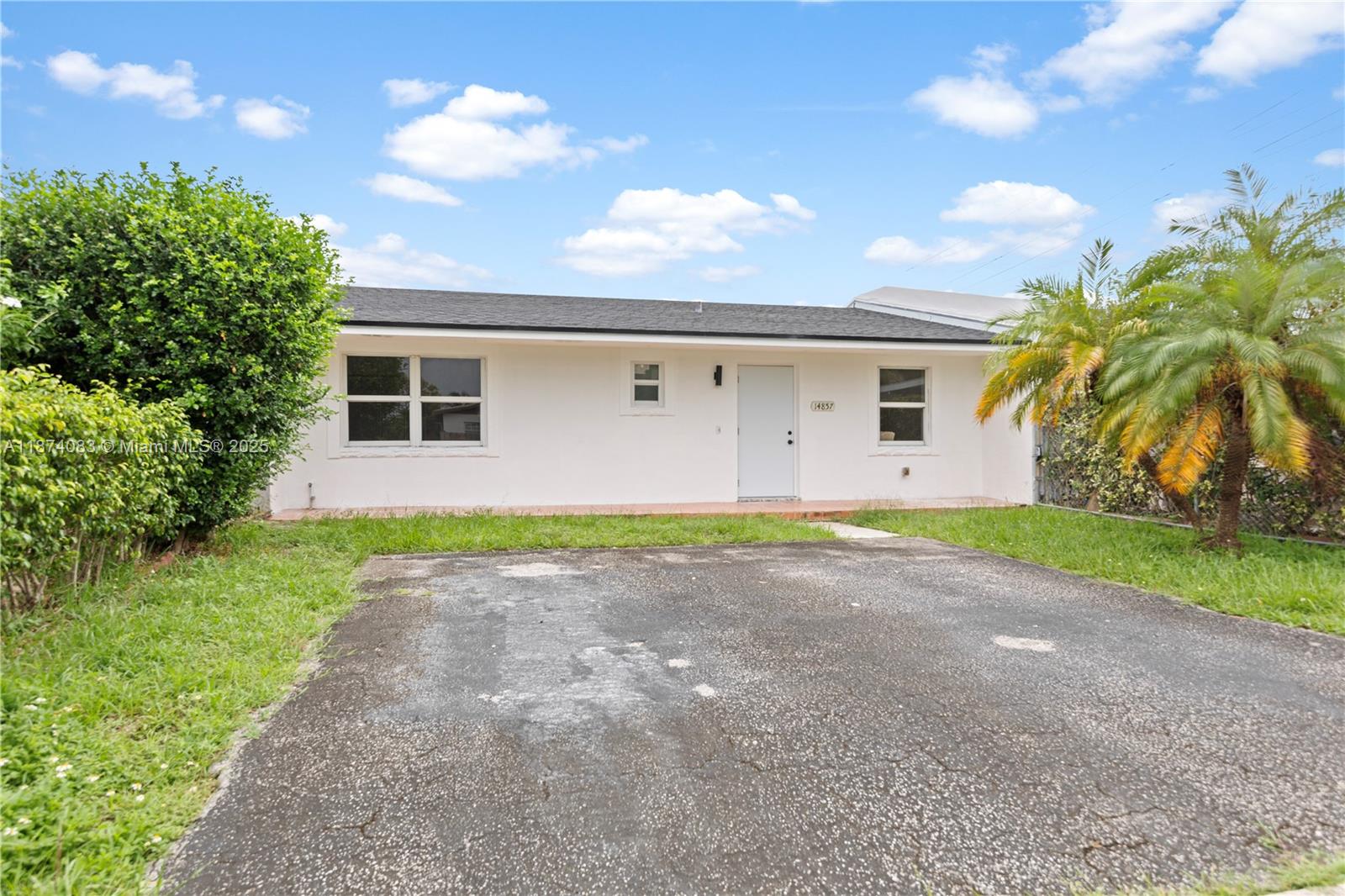 14857 SW 114th Ct, Miami FL 33176