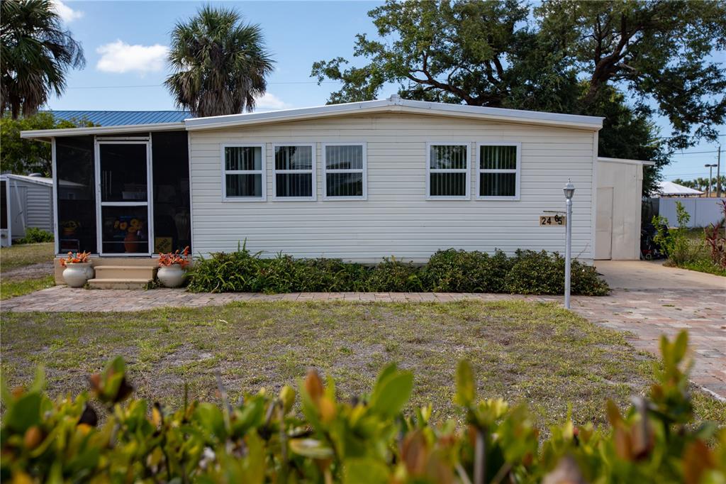 2465 HERON DRIVE