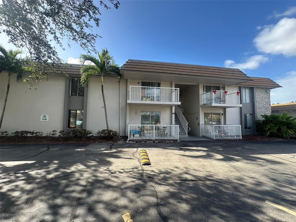1830 MARAVILLA AVENUE UNIT 314