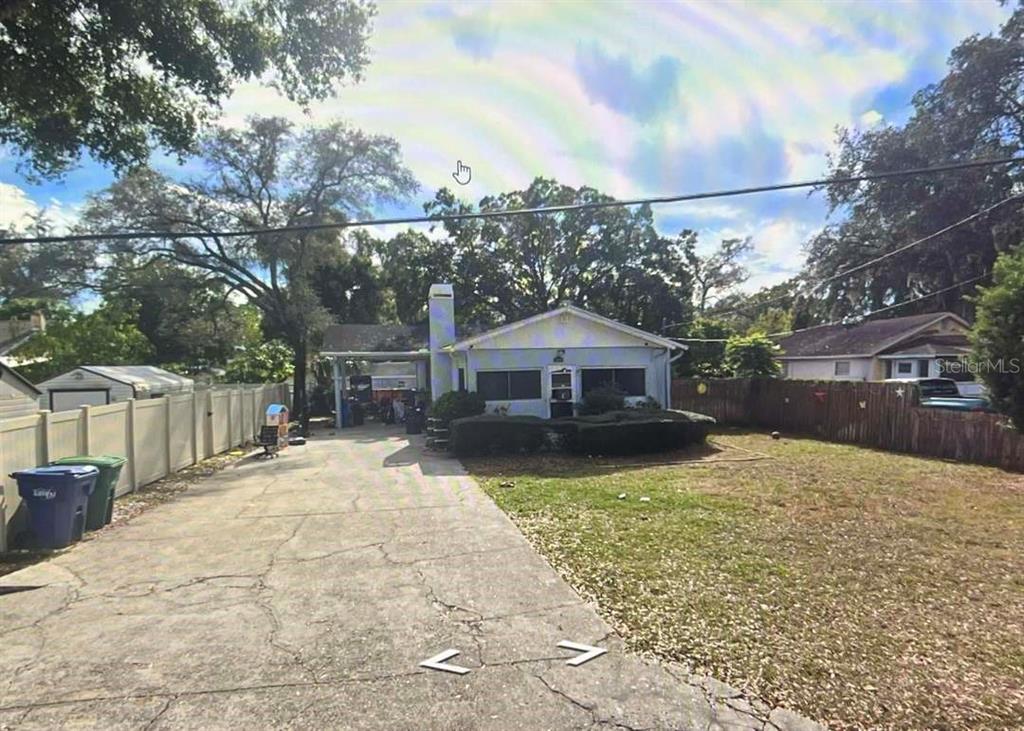 1304 W BURGER STREET
