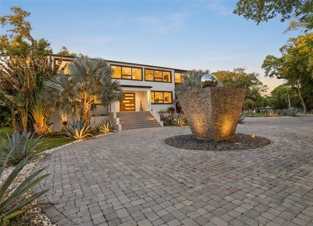 4942 HUBNER CIRCLE