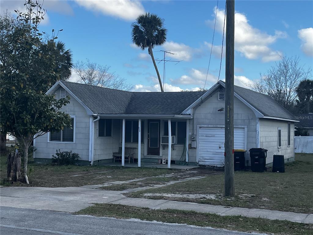 320 W FRENCH AVENUE