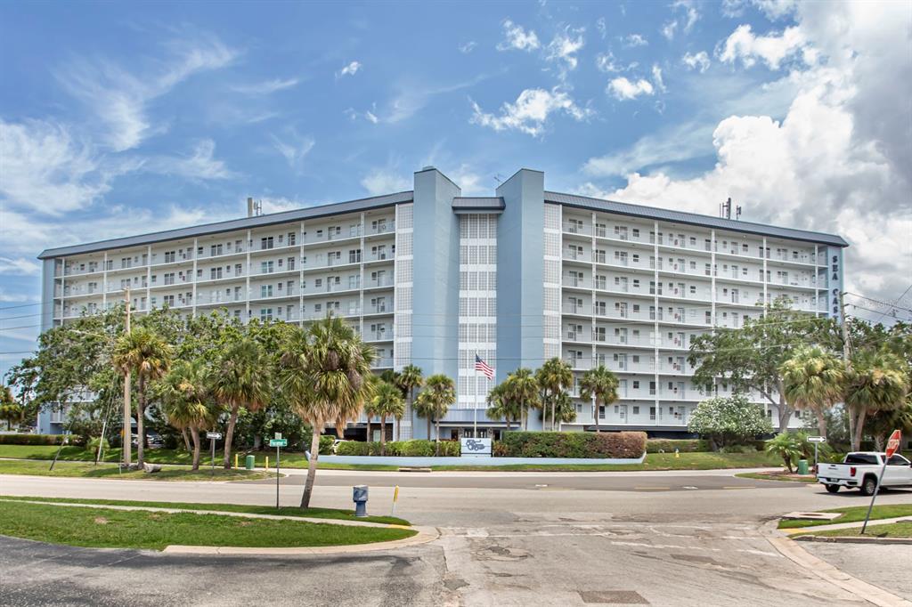 4939 FLORAMAR TERRACE UNIT 812