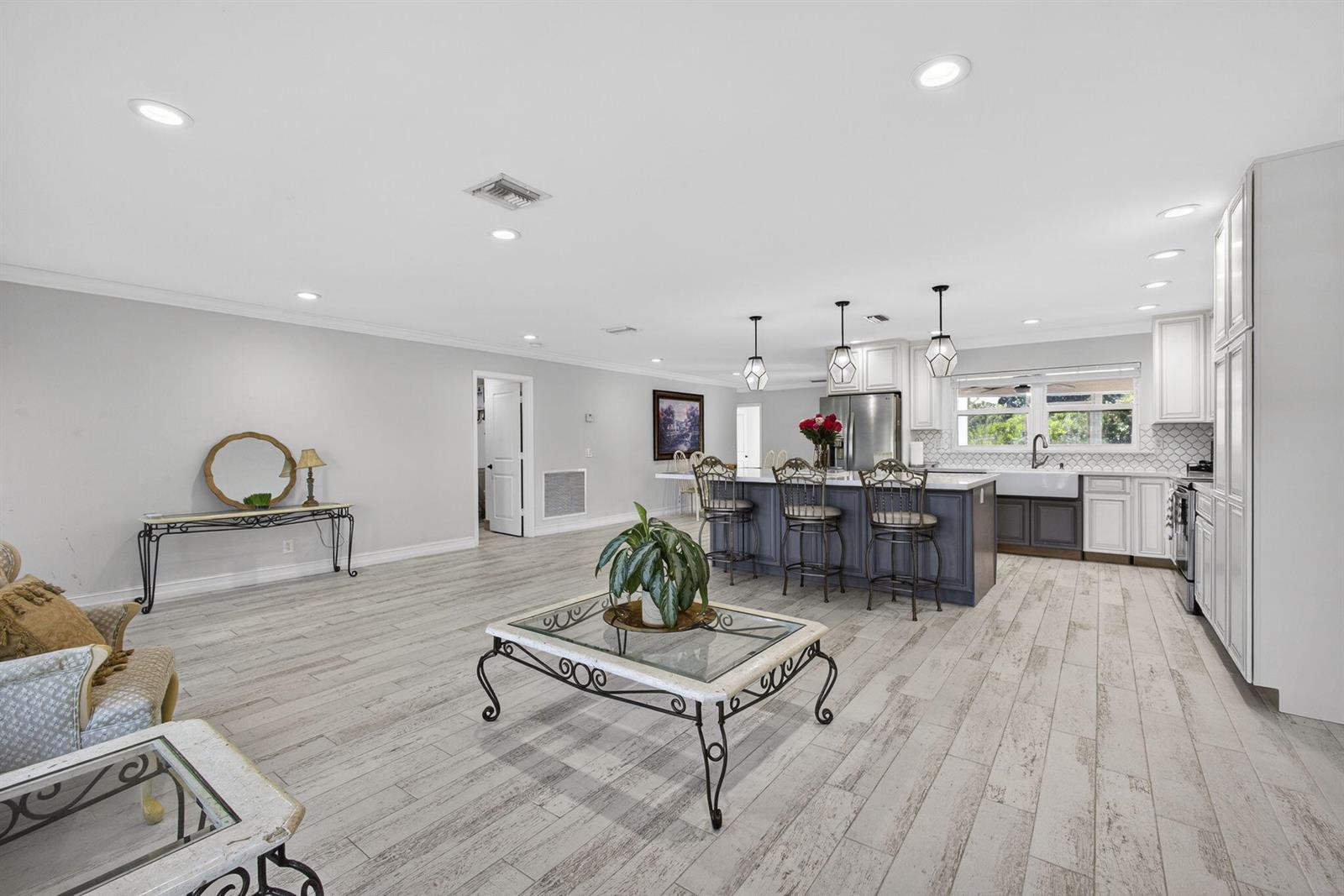 16490 Rustic Road, Wellington FL 33470