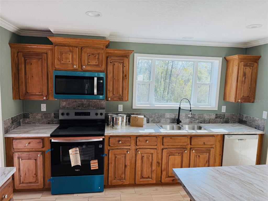 14322 98TH STREET, LIVE OAK, FL — photo 4 of 15