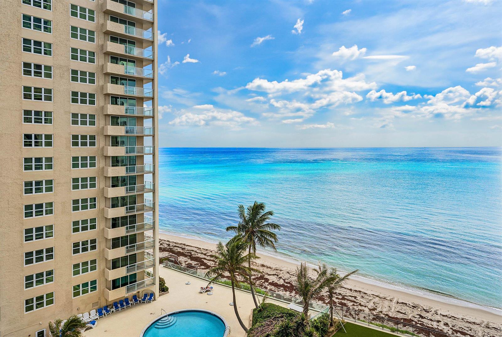5420 N Ocean Drive # 905, West Palm Beach FL 33404