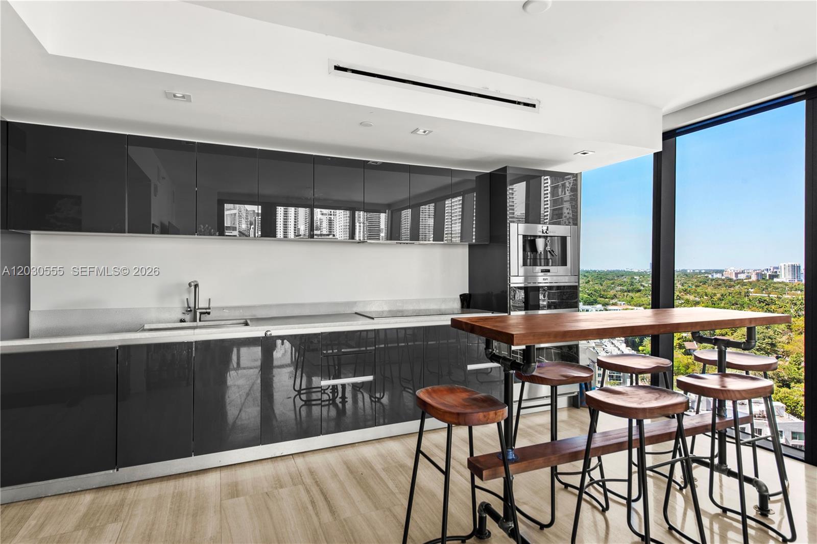 1451 Brickell Ave # 1706, Miami FL 33131