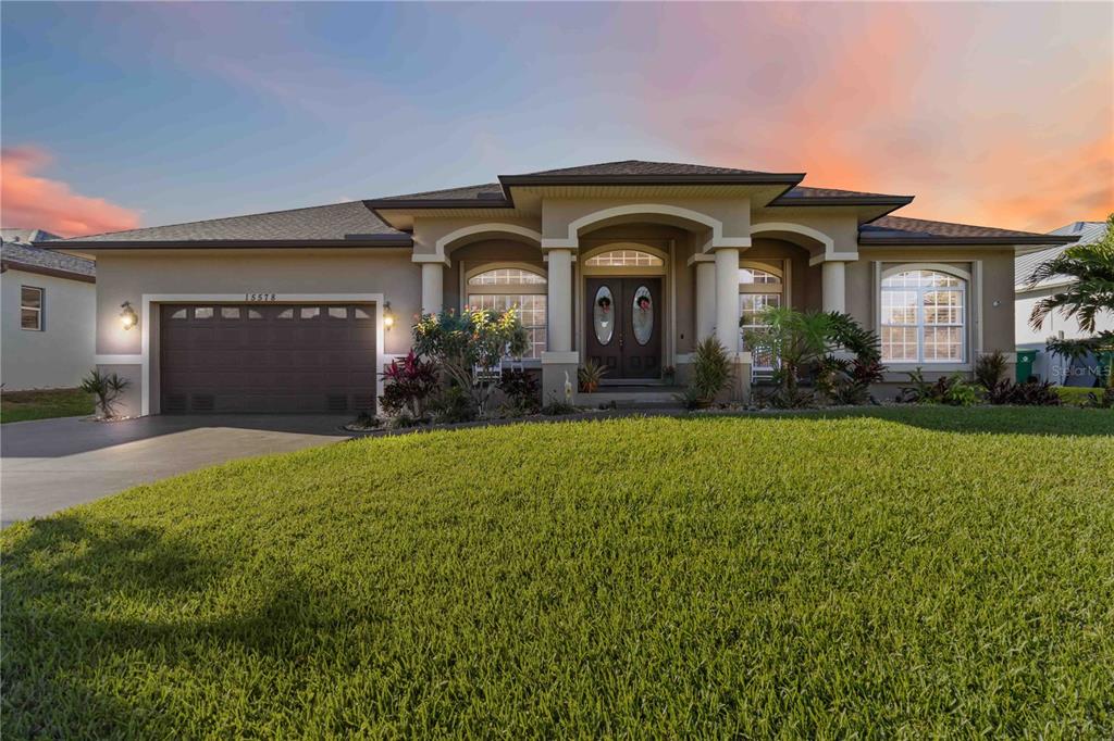 15578 SEAFOAM CIRCLE