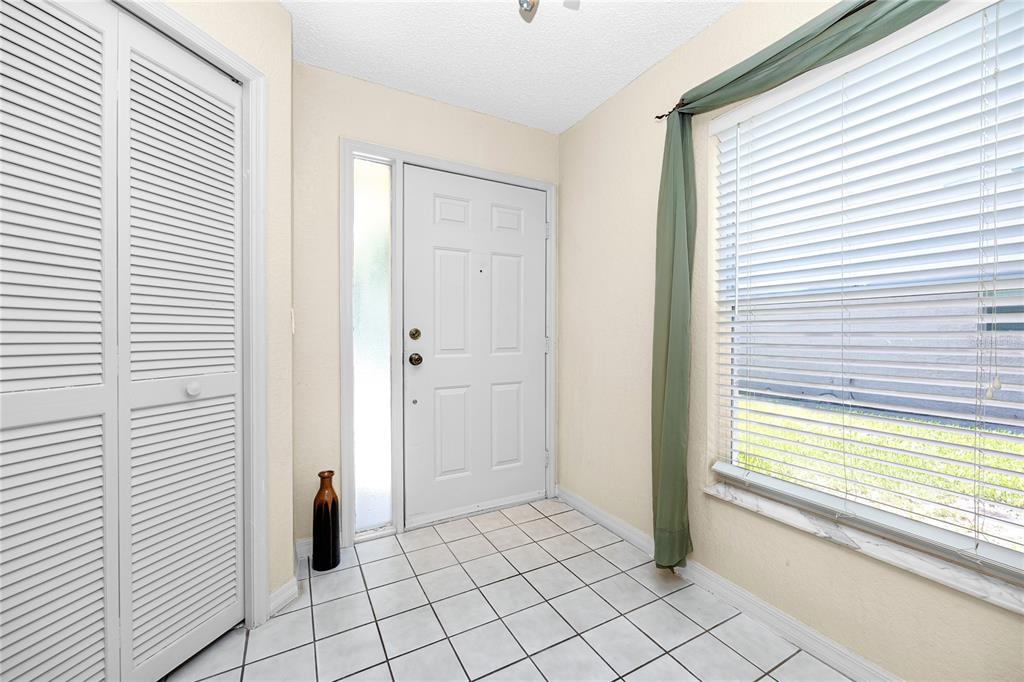 2566 W BROOK LANE, CLEARWATER, FL — photo 5 of 30