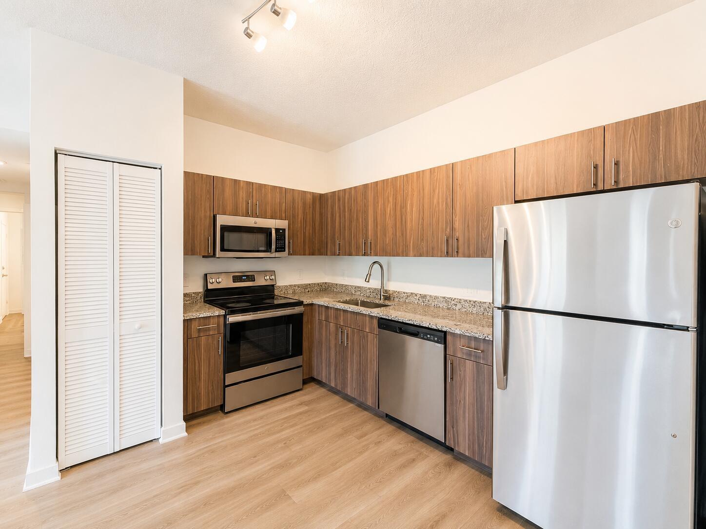 4250 Lakewood Road # 204, FL 33461
