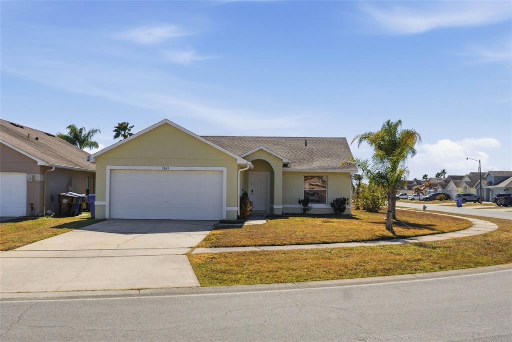 1043 SOARING EAGLE LANE, KISSIMMEE, FL — photo 2 of 30