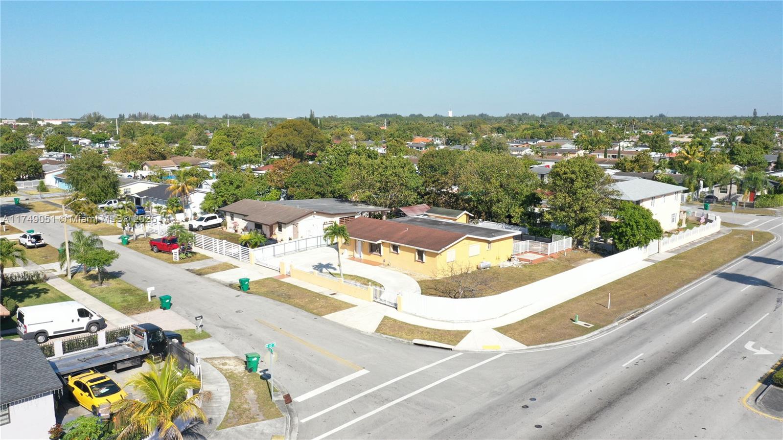 11715 SW 183rd St, Miami FL 33177