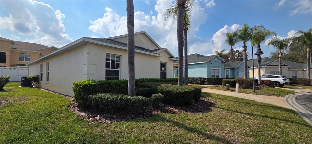 528 RESERVE DRIVE, DAVENPORT, FL — photo 4 of 30