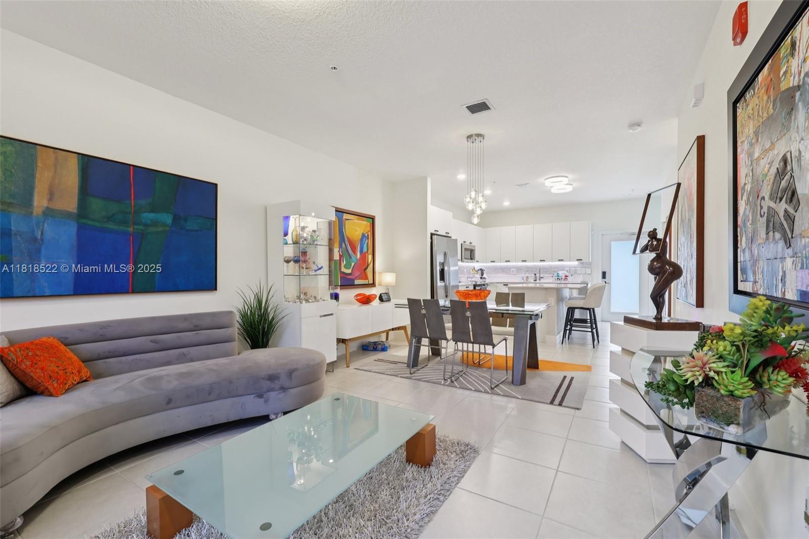 8001 NW 41st St # 112, Doral FL 33166