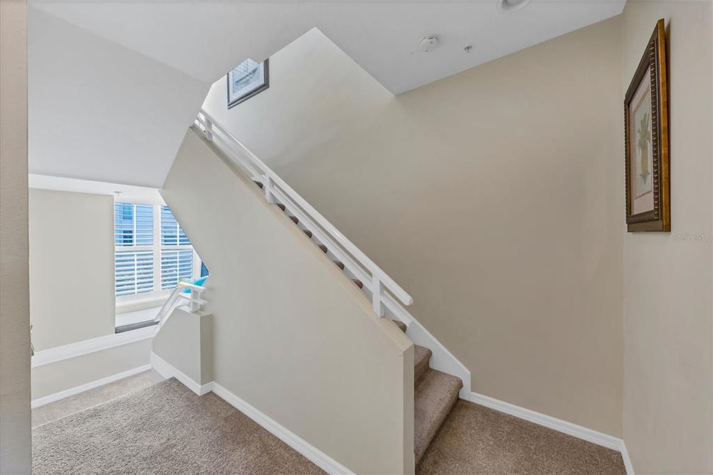 8272 HARBORSIDE CIRCLE, ENGLEWOOD, FL — photo 3 of 30